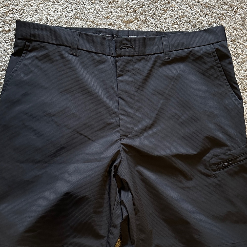 Pebble Beach Men's Dark Gray Cargo Shorts